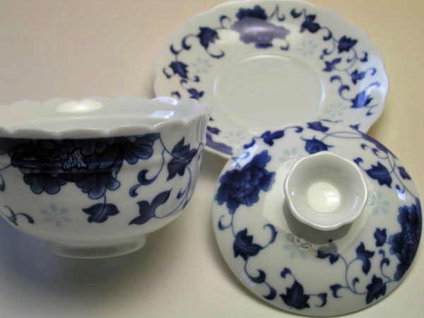 【中国茶器セット】景徳鎮骨瓷蓋碗茶器セット（縁取り青花）